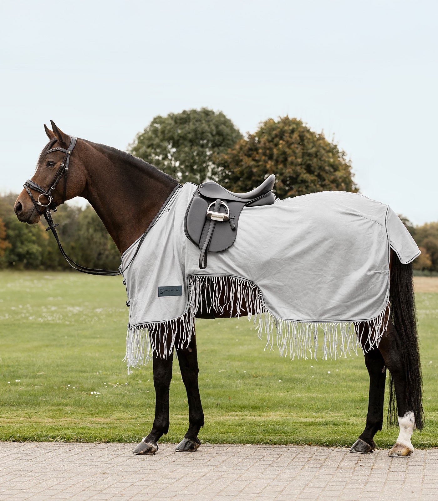 Waldhausen - PROTECT Fly sheet with saddle cut and fringes