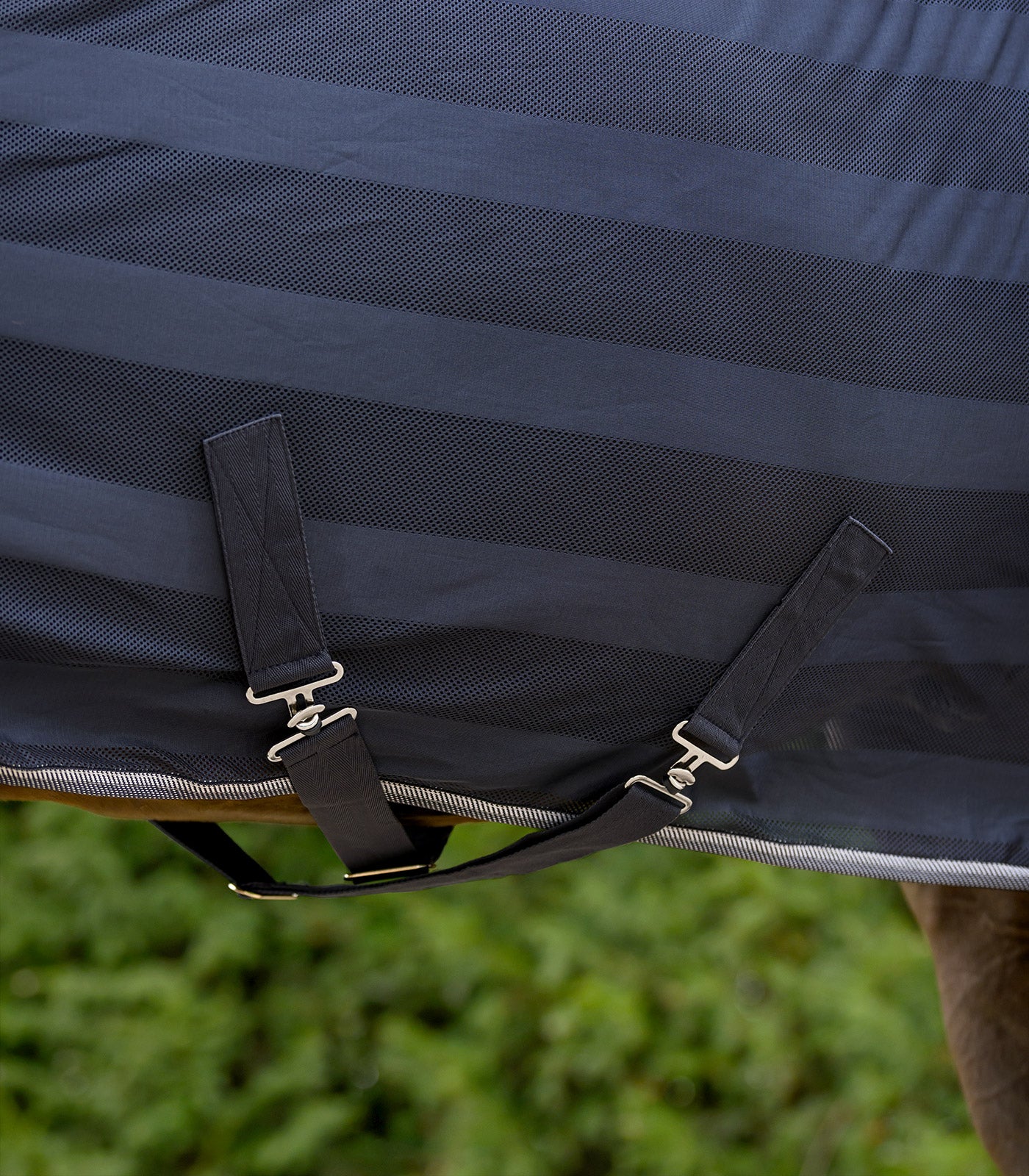 Waldhausen - Fly rug Economic Cross Surcingles
