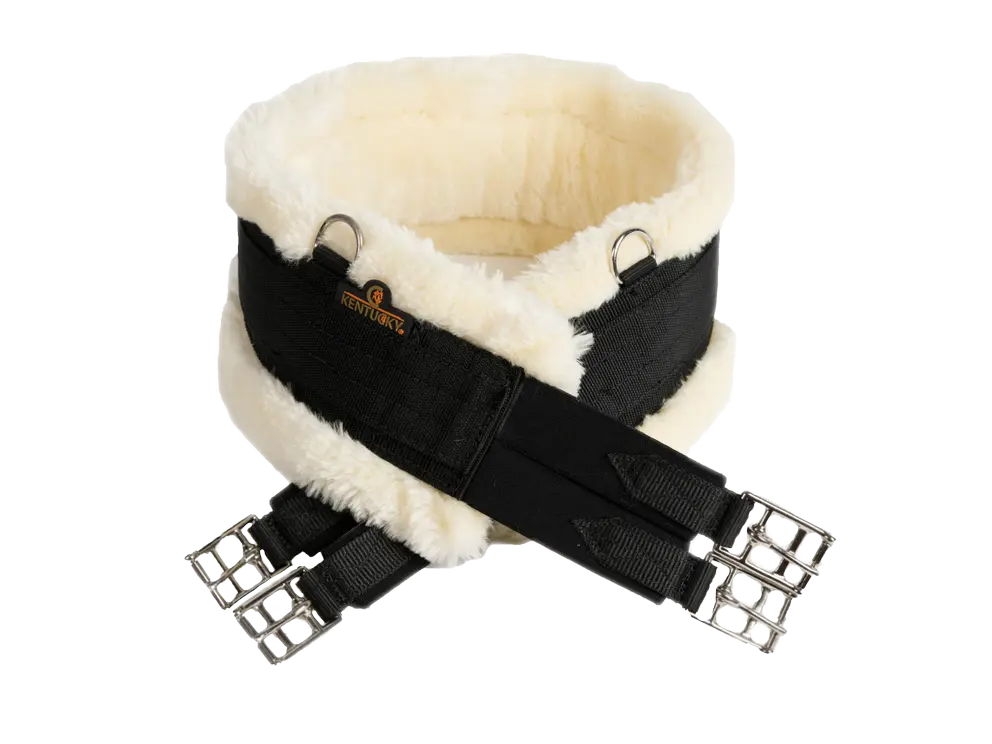 Kentucky - Gjord med lammeskind, sheepskin girth.