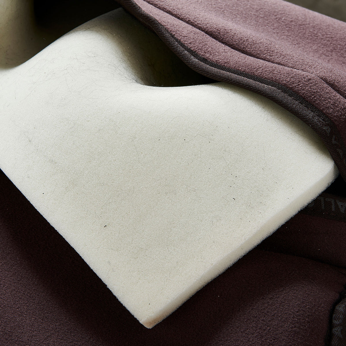 Acavallo - Half pad, memory foam, ruskind, flat, med lommer