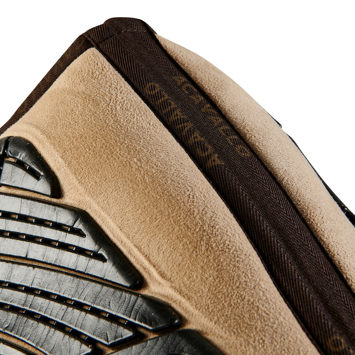 Acavallo - Half pad, memory foam, ruskind, gel grip, flat