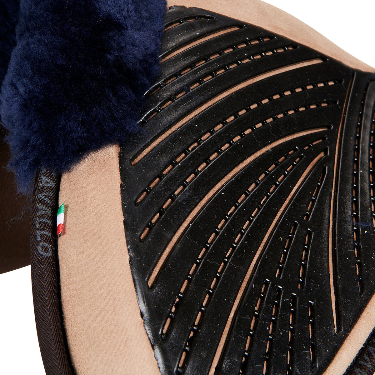 Acavallo - Underlag, memory foam, close contact, cut-out lammeskind, gel grip, flat
