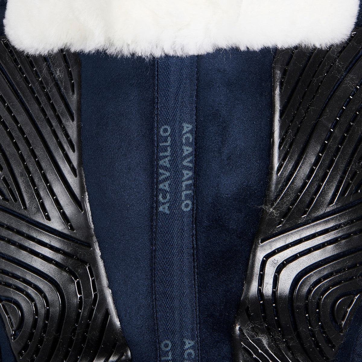 Acavallo - Underlag, memory foam, close contact, cut-out lammeskind, gel grip, flat