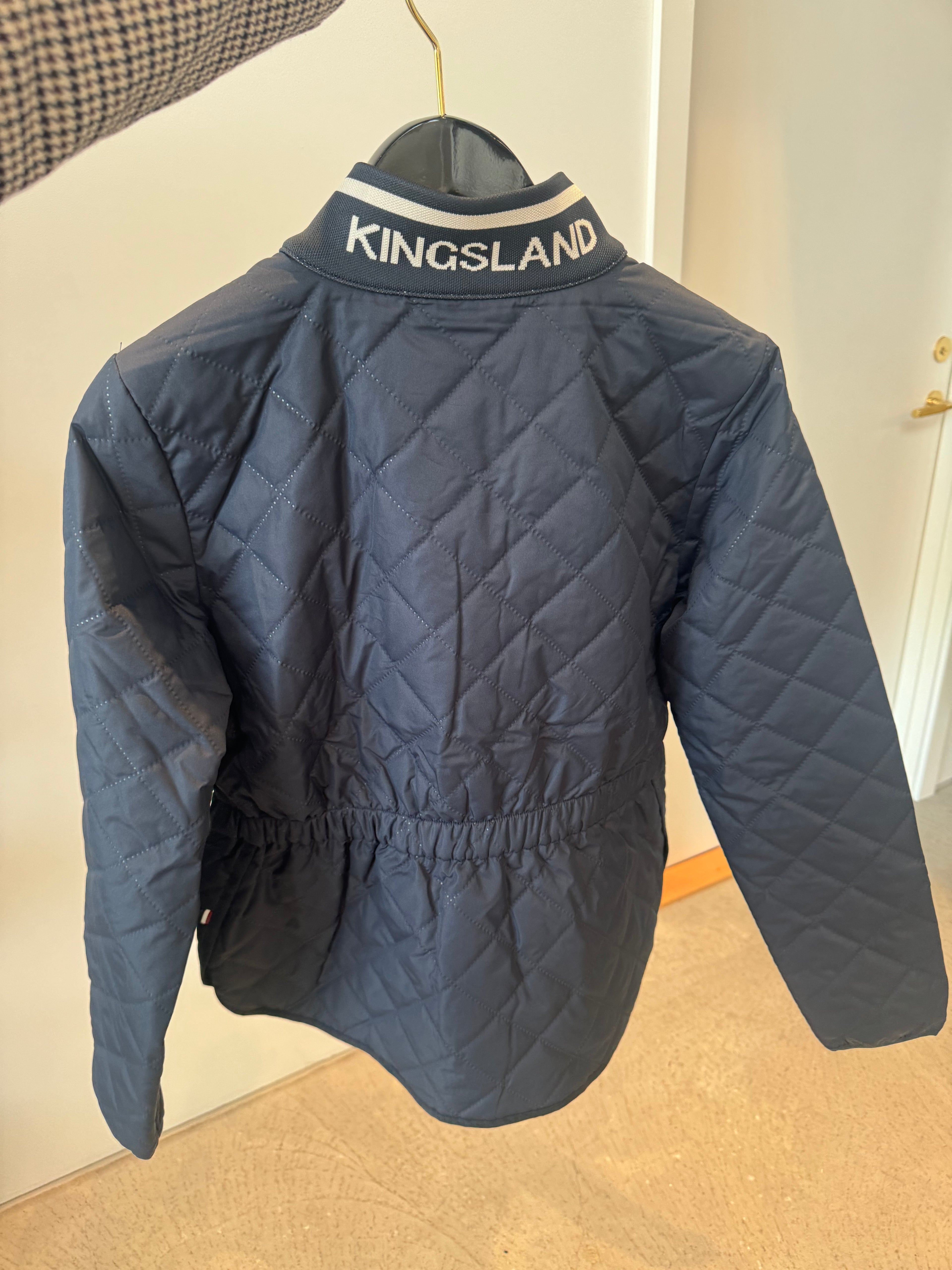 Kingsland Noelle Quiltet Jakke – Navy