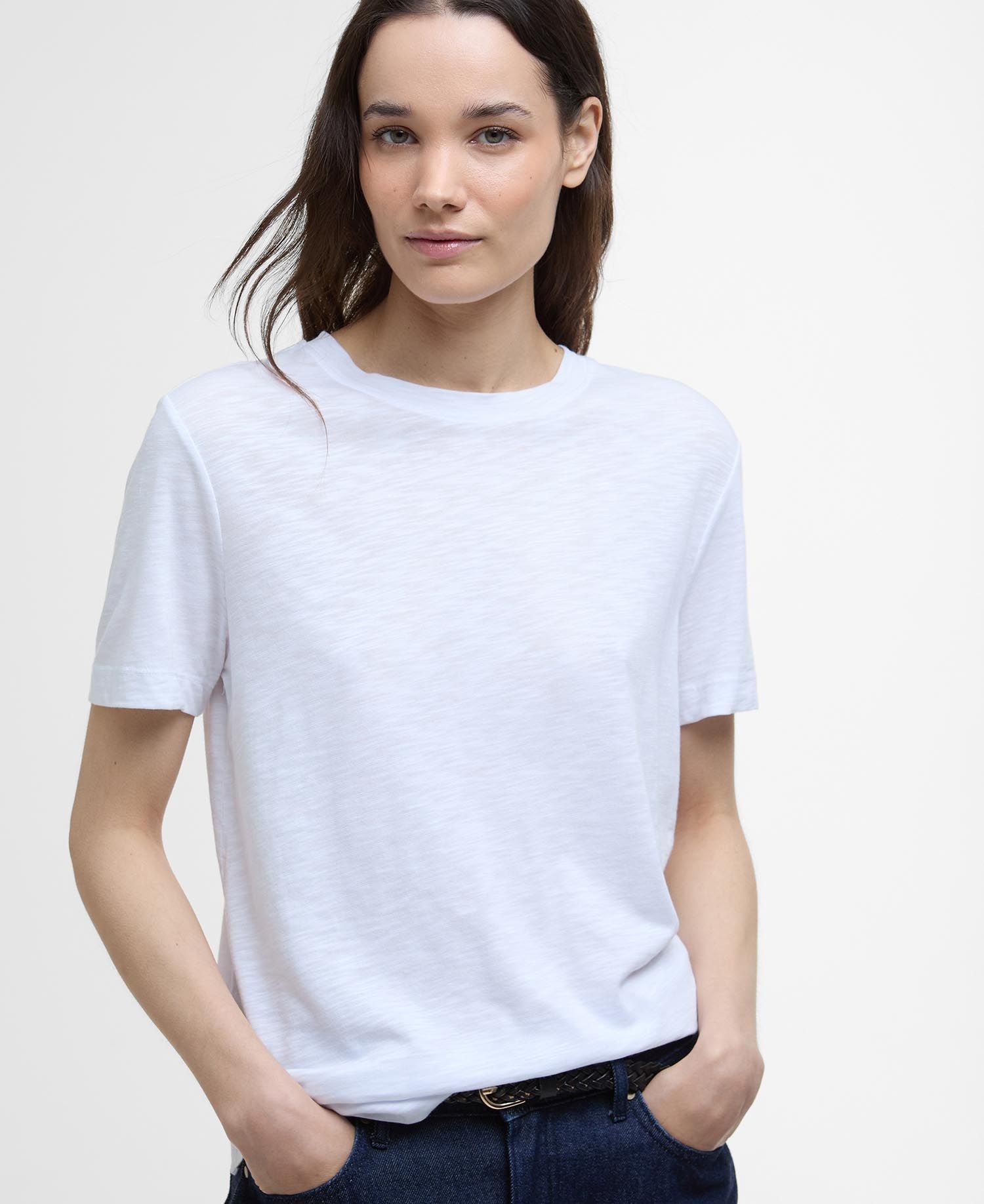 Barbour Ava T-shirt – Klassisk elegance i hvid