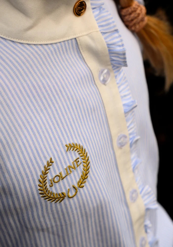 Joline - Børn, Pre Order, Langærmet, Ridebluse, M. Flæser/ Stribet- Baby Blue