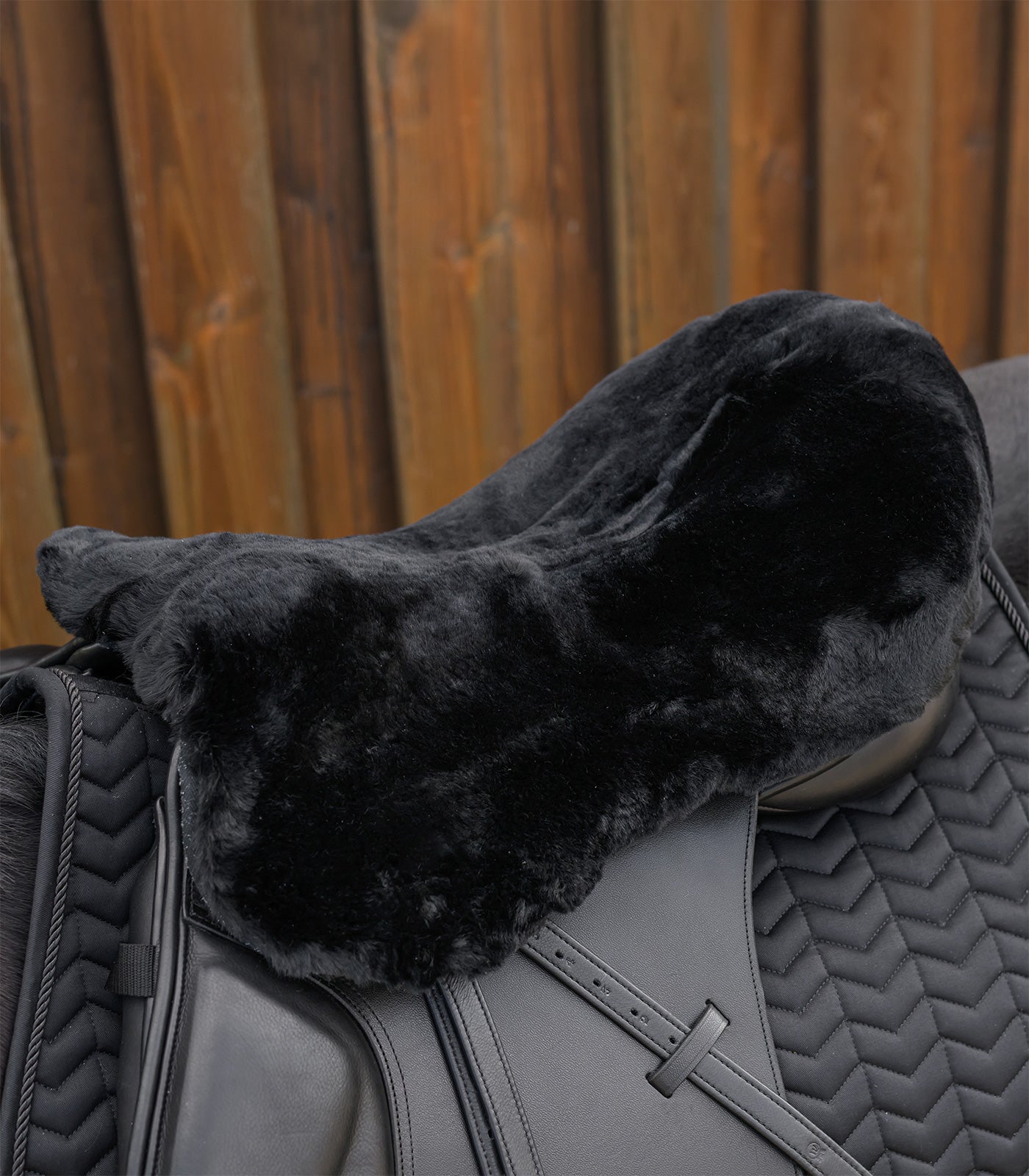 Waldhausen - Real Lambskin-Saddle Seat Cover, black