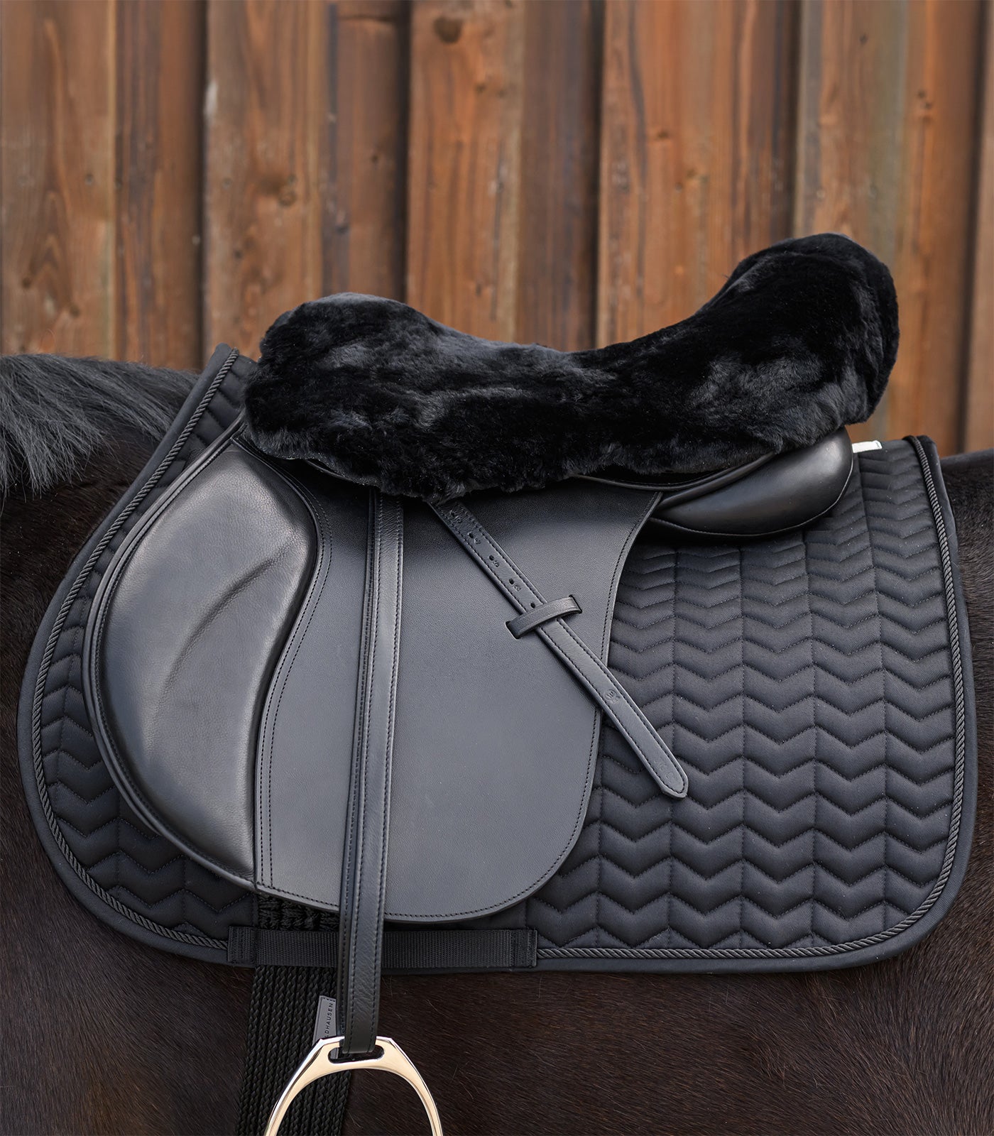 Waldhausen - Real Lambskin-Saddle Seat Cover, black