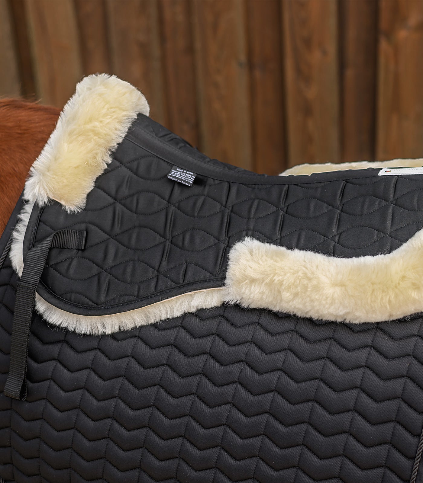 Waldhausen - Real Lambskin-Saddle Pad, black