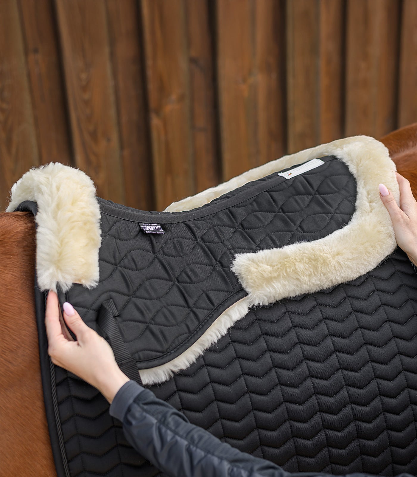 Waldhausen - Real Lambskin-Saddle Pad, black