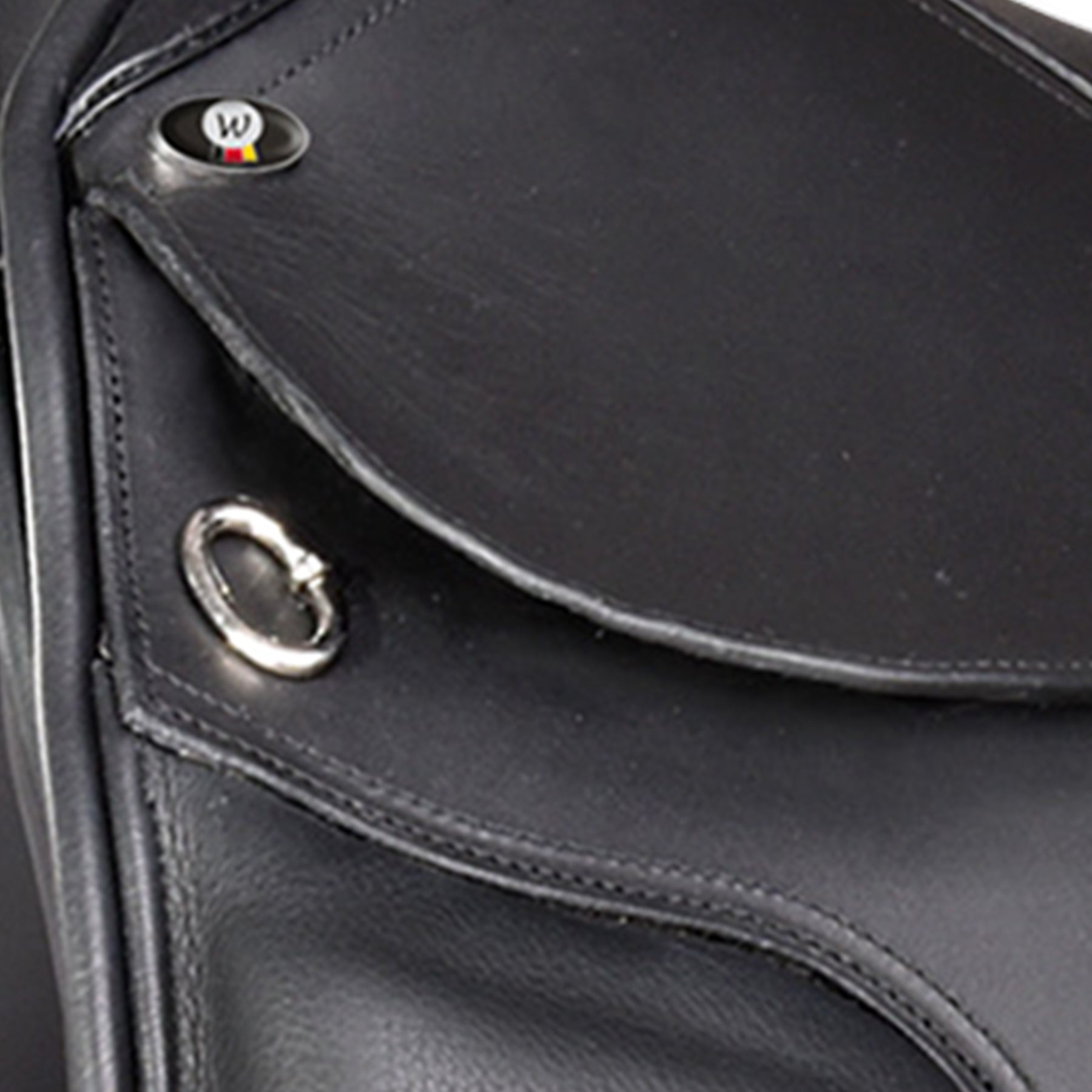 Waldhausen - Dressagesaddle Premium, leather, black, 44cm/17,5cm