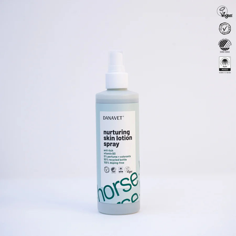 Danavet - Hest, Nurturing Skin Lotion Spray - 250ml