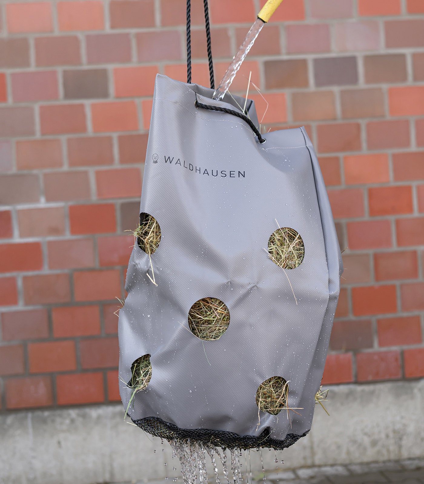 Waldhausen - Hay bag with mesh bottom, grey, capacity: 85l / 4kg hay