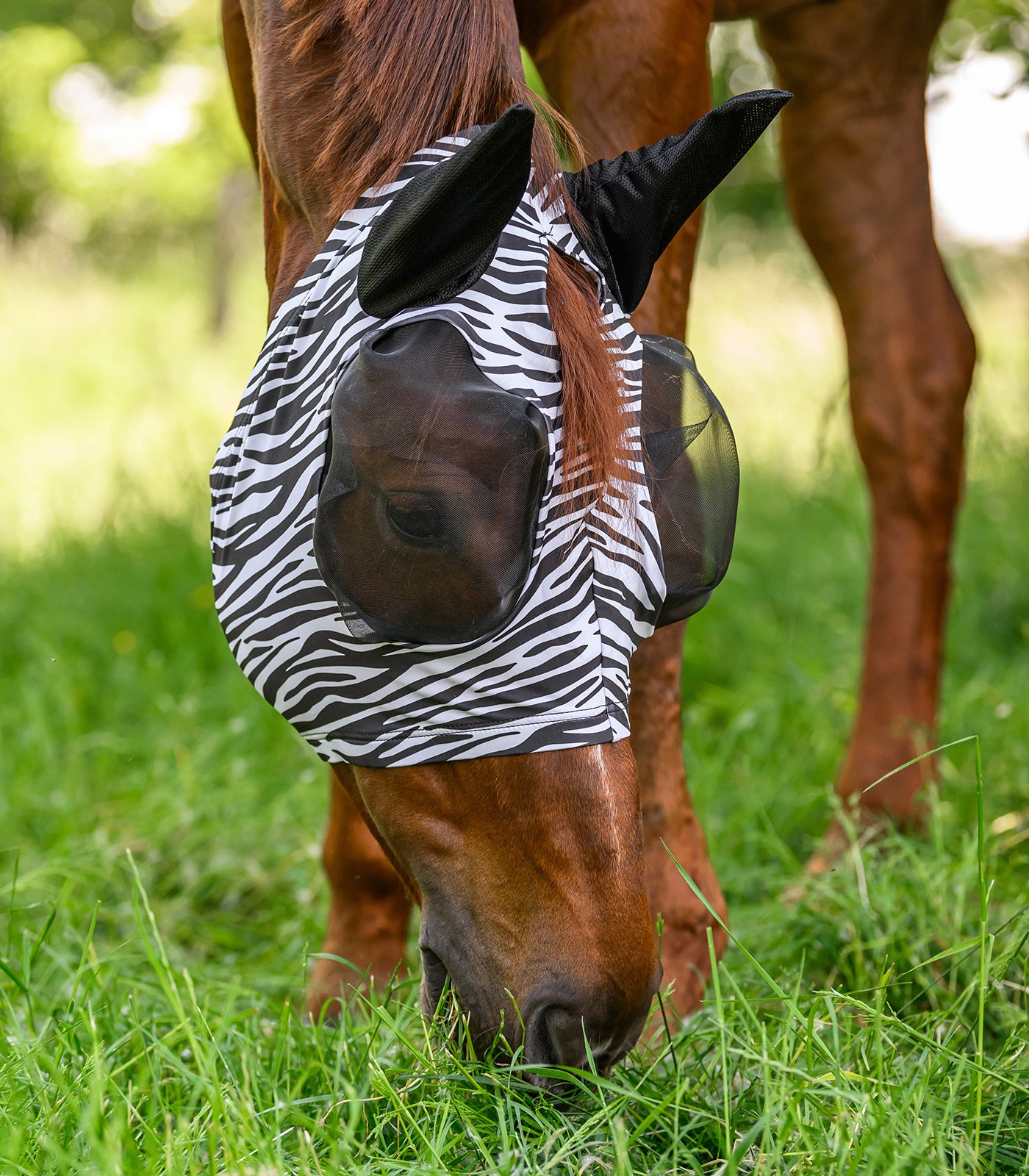 Waldhausen - Fly Mask Puck Zebra, black/white