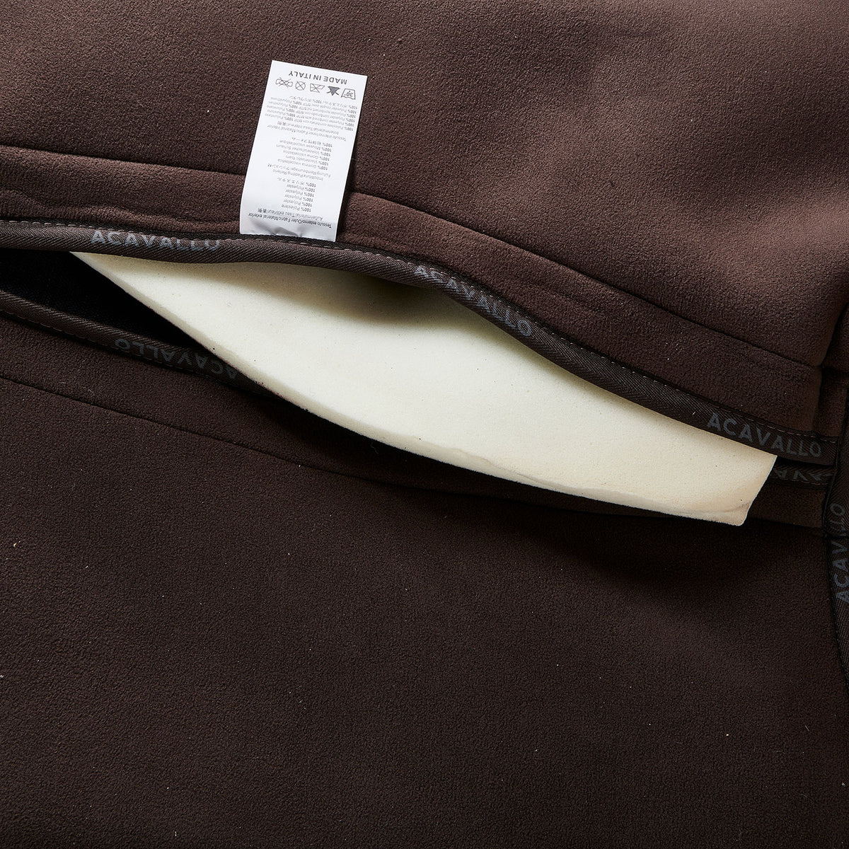 Acavallo - Half pad, memory foam, ruskind, gel grip, flat, med lommer