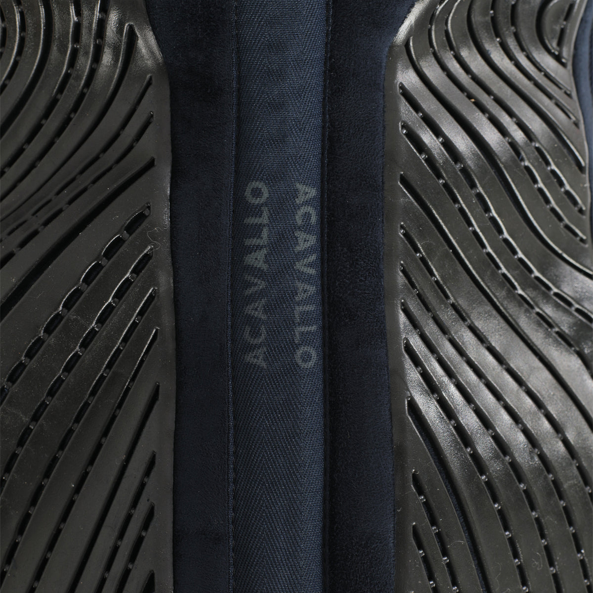 Acavallo - Underlag, memory foam, close contact, ruskind, gel grip, flat