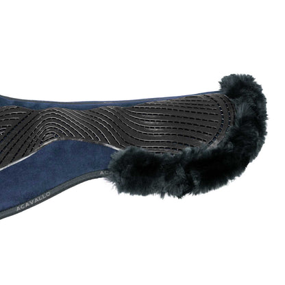 Acavallo - Dressurunderlag, memory foam, cut-out lammeskind, gel grip, flat