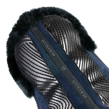 Acavallo - Dressurunderlag, memory foam, cut-out lammeskind, gel grip, flat