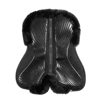 Acavallo - Dressurunderlag, memory foam, cut-out lammeskind, gel grip, flat