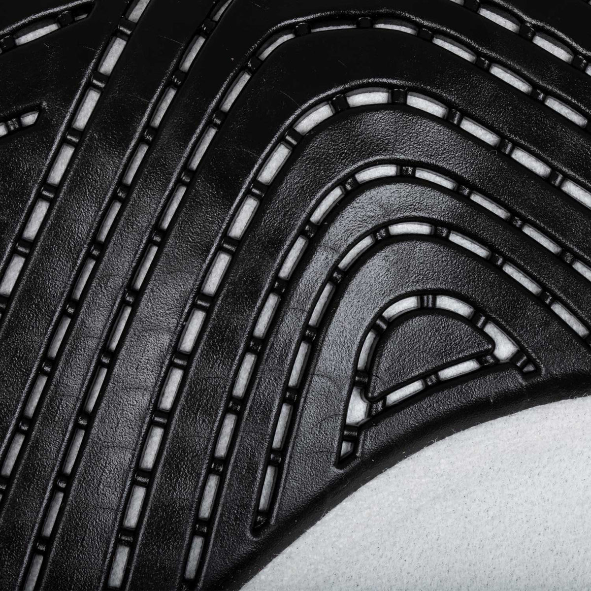 Acavallo - Sadelunderlag, spring, numnah, cut-out, dobbeltsidet gel grip