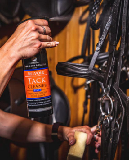 Belvoir Tack Cleaner Spray Step 1, 500 ML fra CDM
