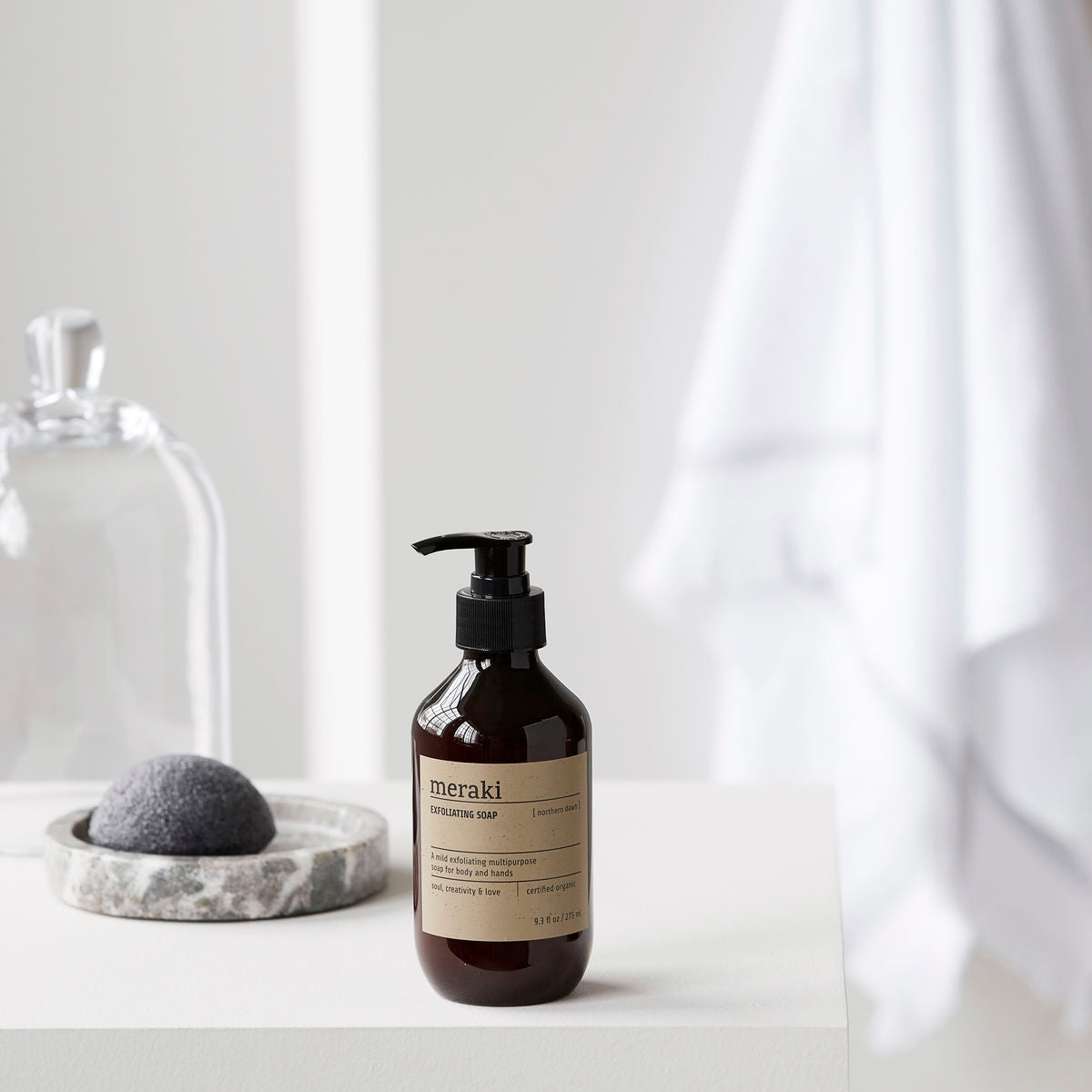 Meraki - Exfoliating hand soap, Northern dawn